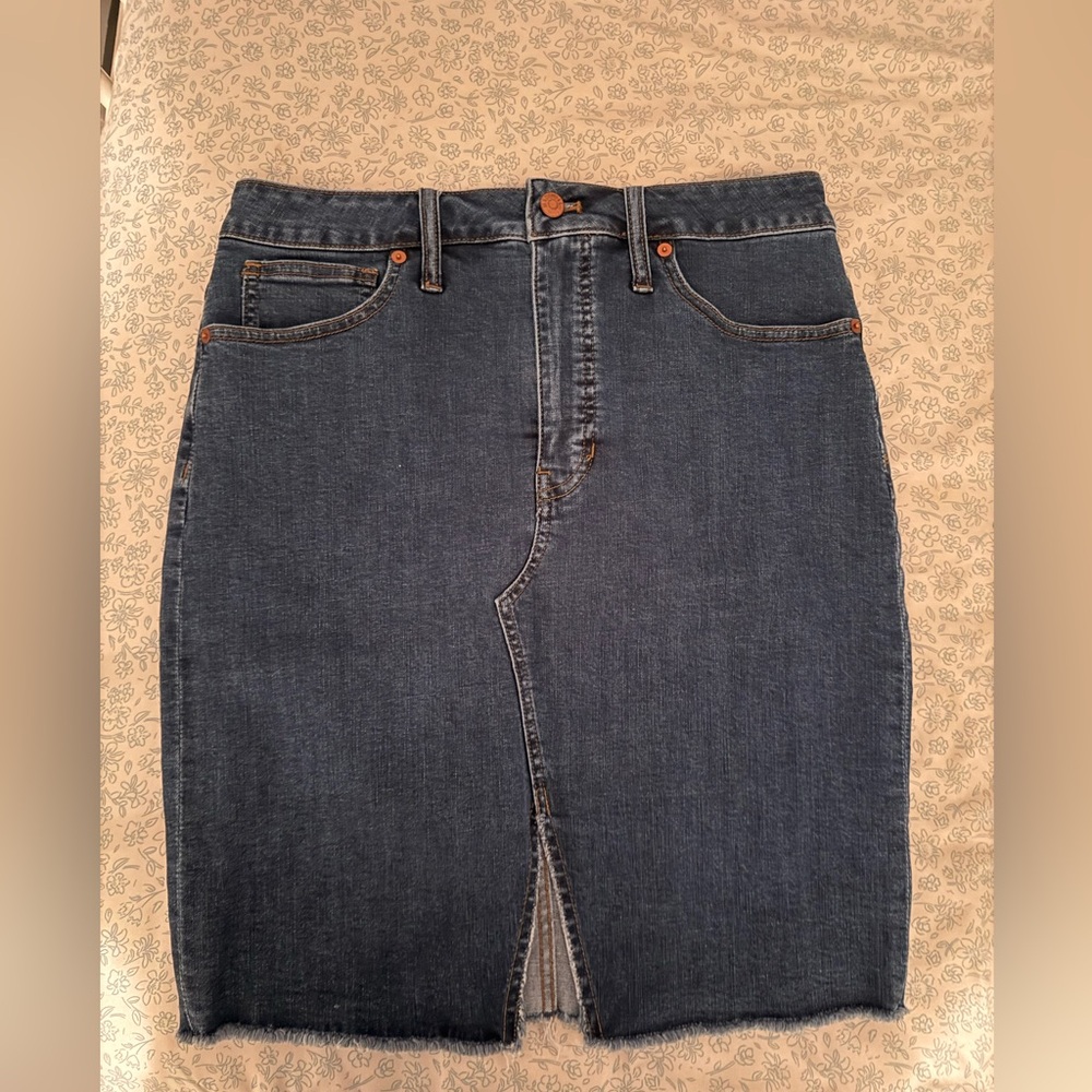 Madewell Indigo Denim Skirt with Contrast Topstitching